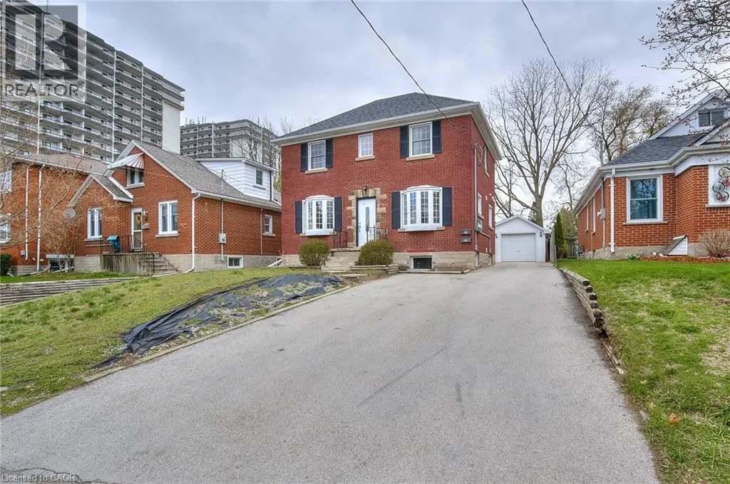 40 BRUNSWICK Avenue Unit# B, #B