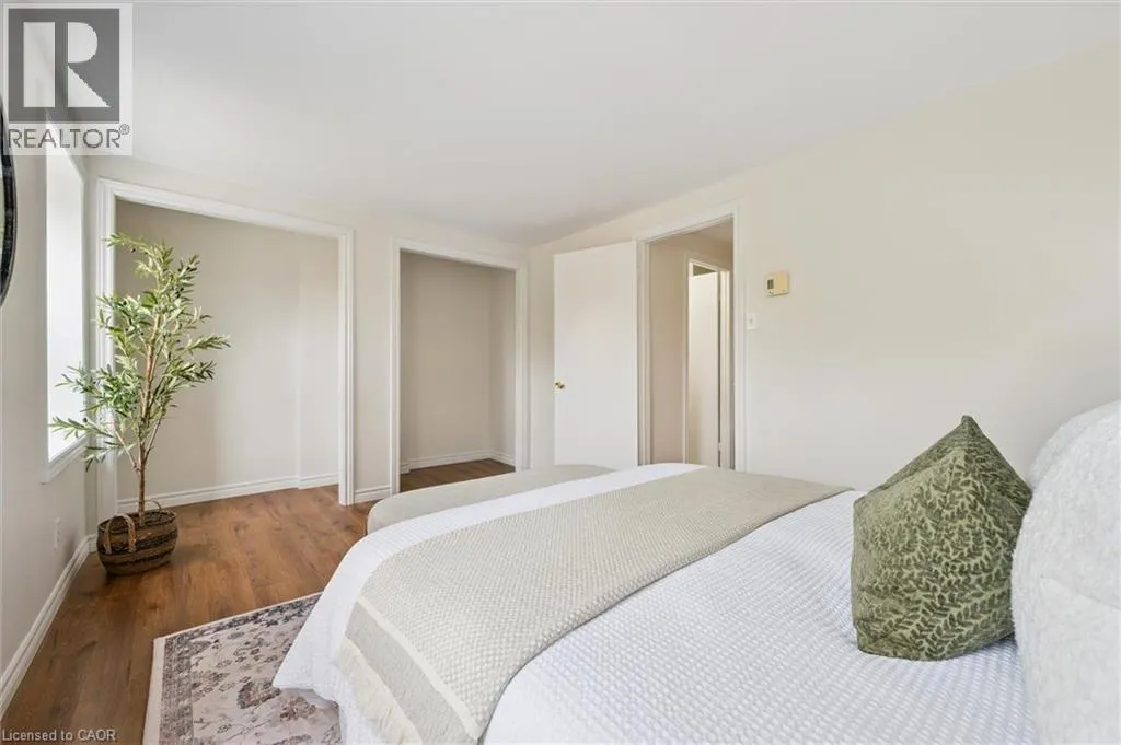 100 BLUEVALE Street N Unit# 29, #29