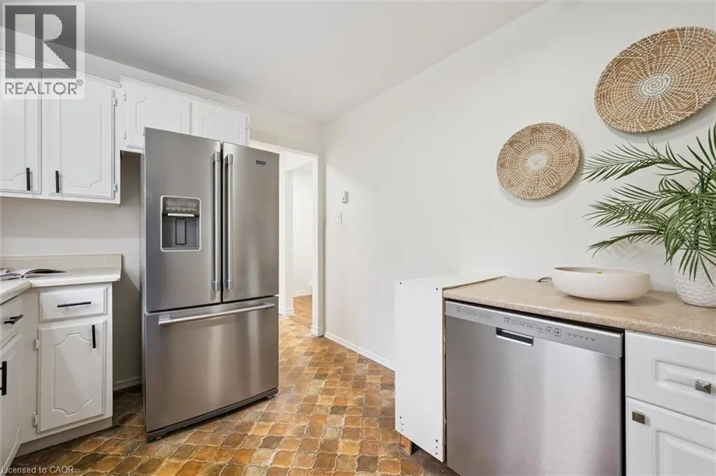 100 BLUEVALE Street N Unit# 29, #29