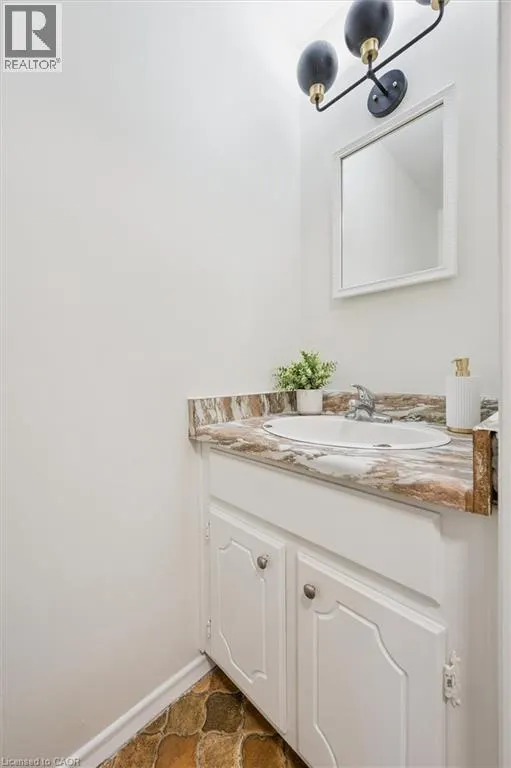 100 BLUEVALE Street N Unit# 29, #29