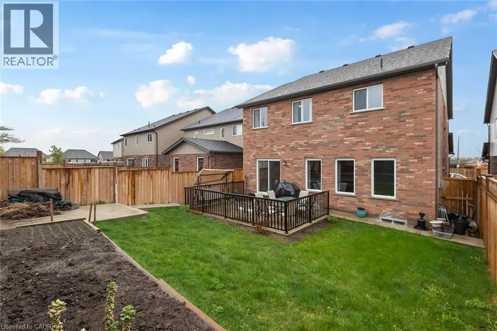 113 COULING Crescent Unit# UPPER, #UPPER