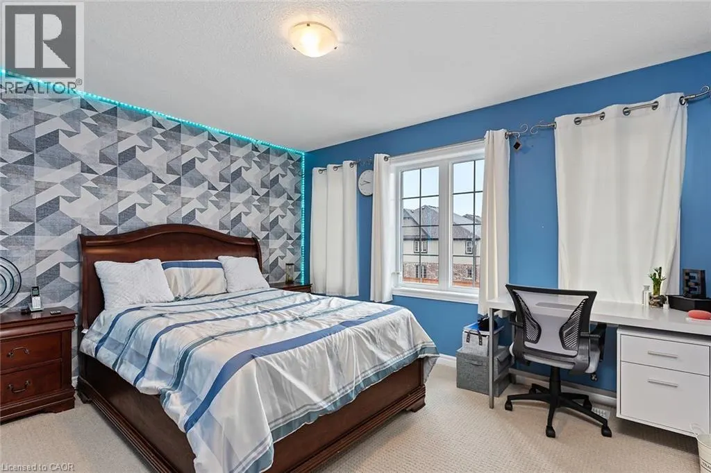 113 COULING Crescent Unit# UPPER, #UPPER