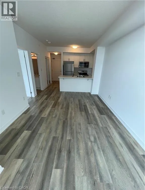 470 DUNDAS Street E Unit# 215, #215