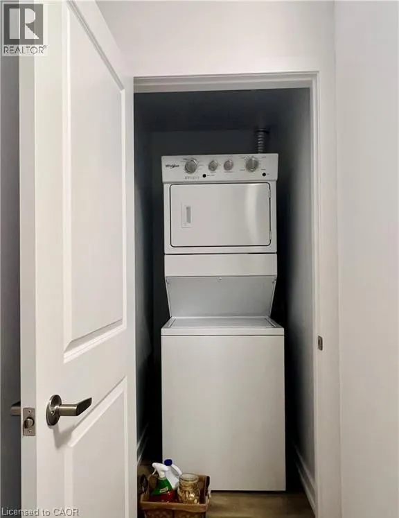 470 DUNDAS Street E Unit# 215, #215