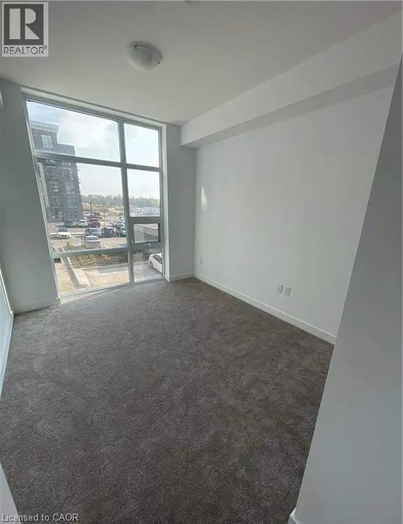 470 DUNDAS Street E Unit# 215, #215