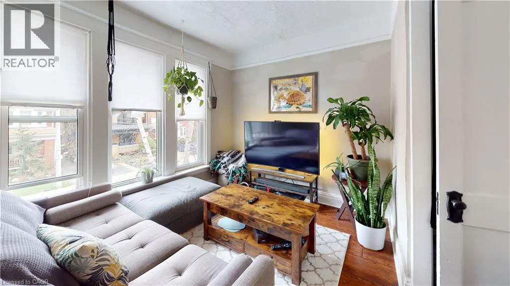 62 BARNESDALE Avenue S