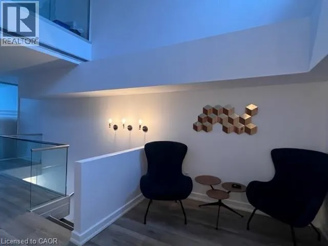 57 JOHN Street S Unit# 2, #2