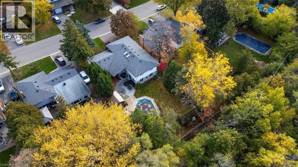 5119 CHERRYHILL Crescent