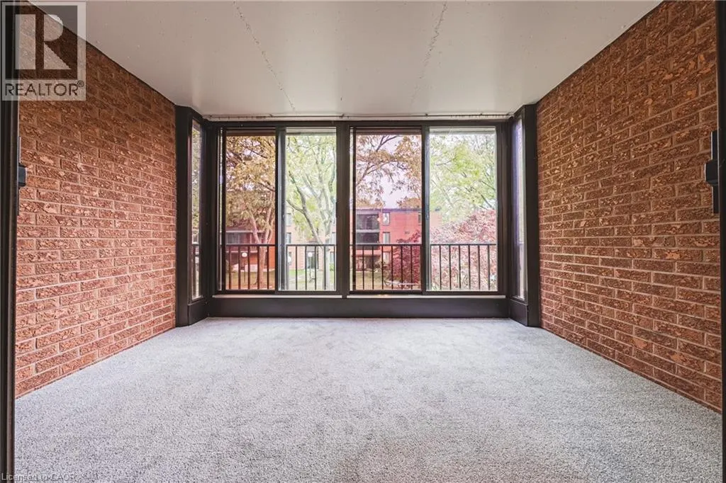 150 WILSON Street W Unit# 215, #215