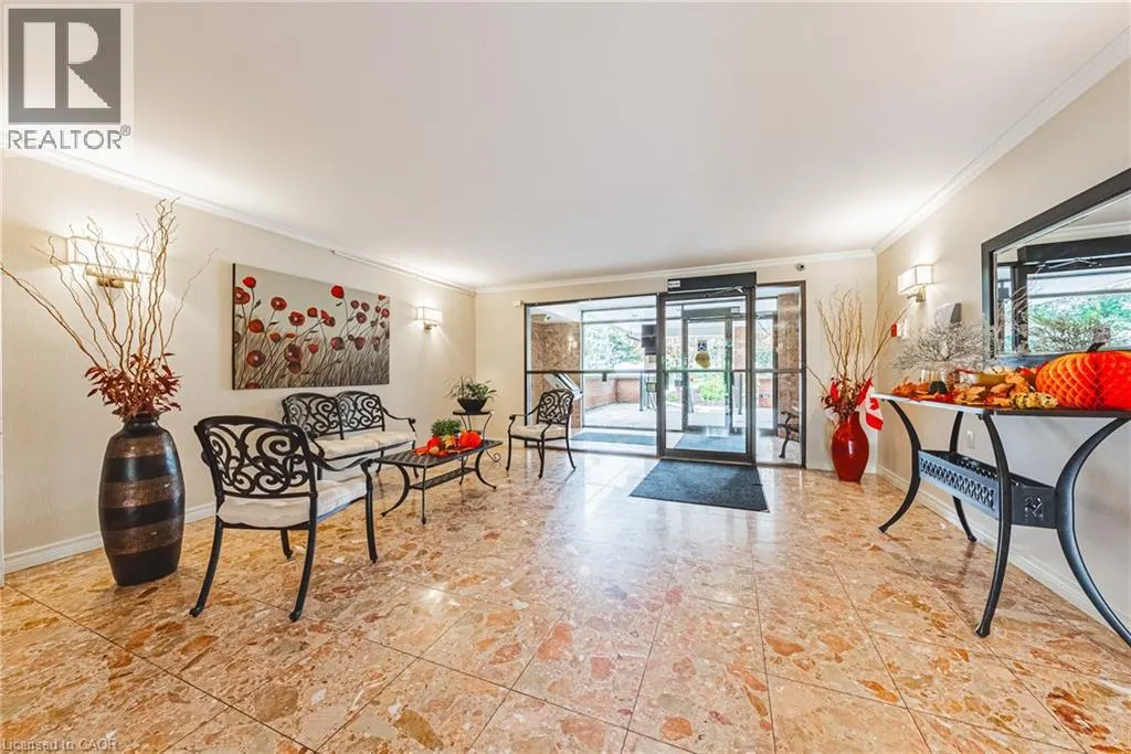 150 WILSON Street W Unit# 215, #215