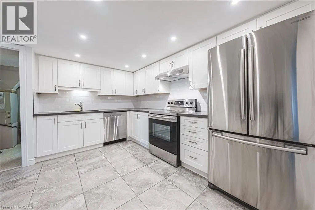 150 WILSON Street W Unit# 215, #215