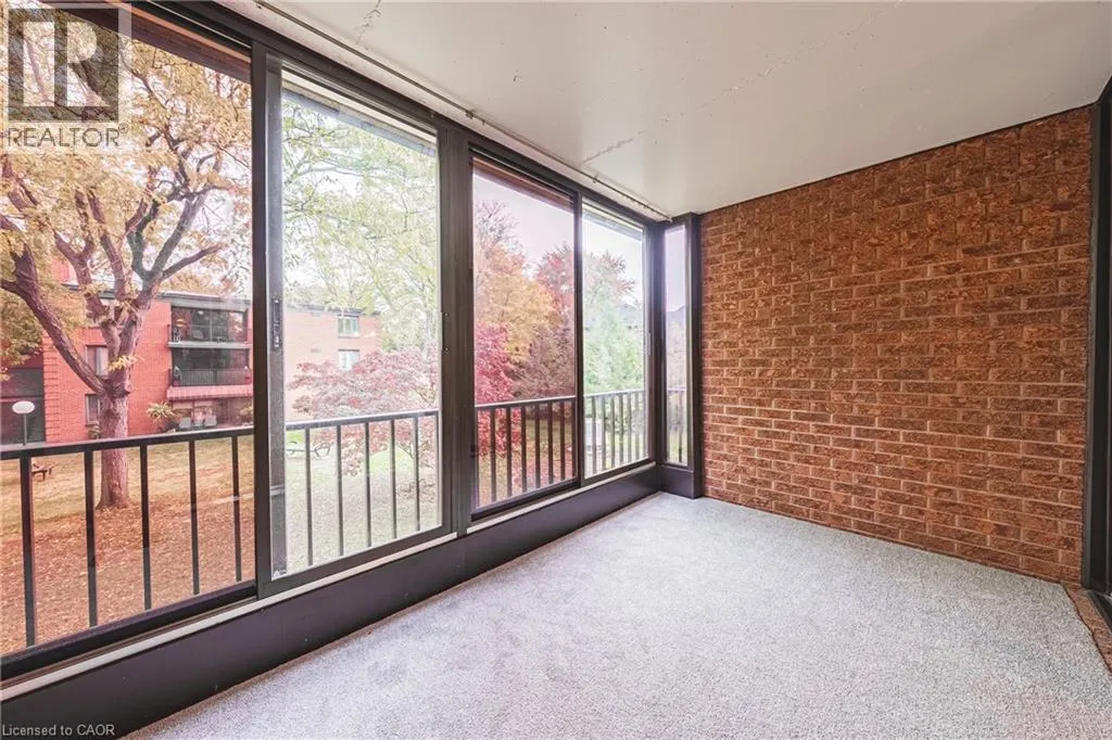 150 WILSON Street W Unit# 215, #215