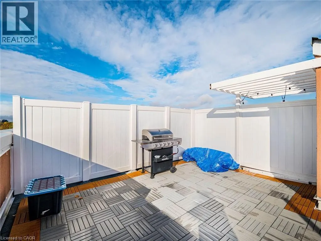 2386 MUNN'S Avenue E Unit# E, #E