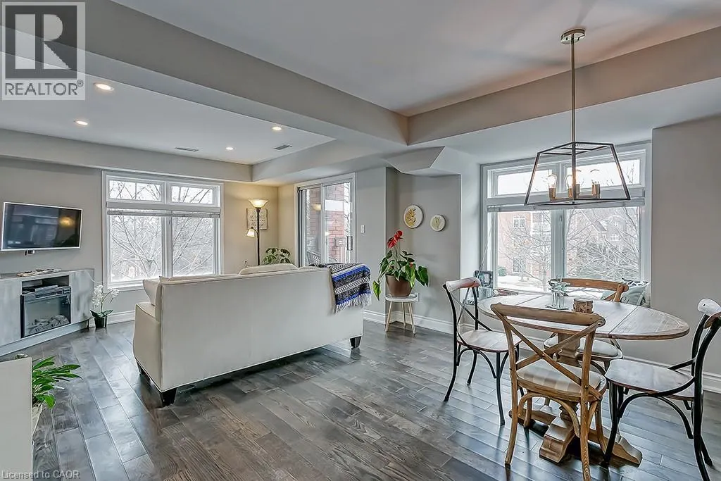 2386 MUNN'S Avenue E Unit# E, #E