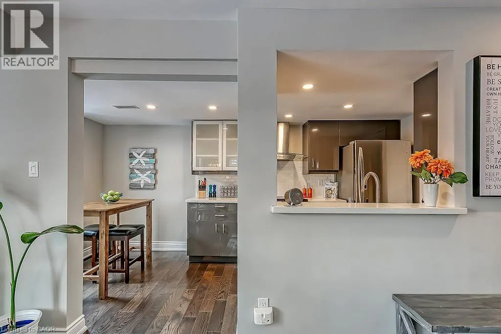 2386 MUNN'S Avenue E Unit# E, #E