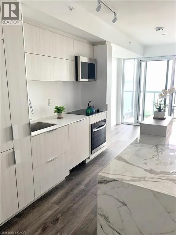 370 MARTHA Street Unit# 806, #806