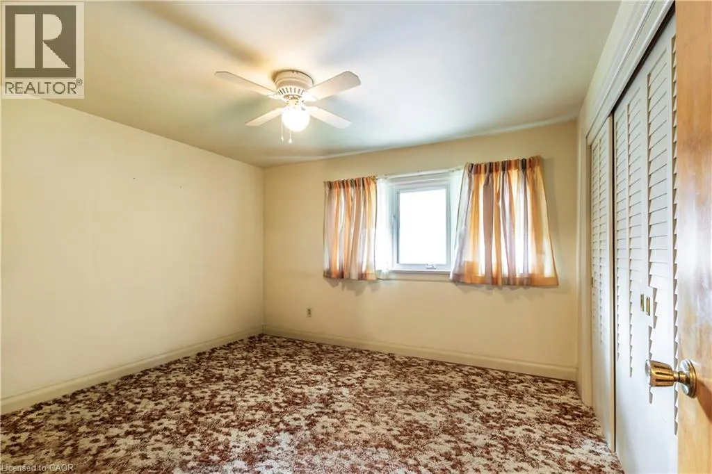 14 CLOVERHILL Avenue