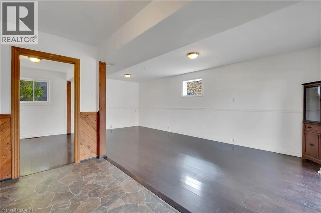 18 KINGSTON Crescent