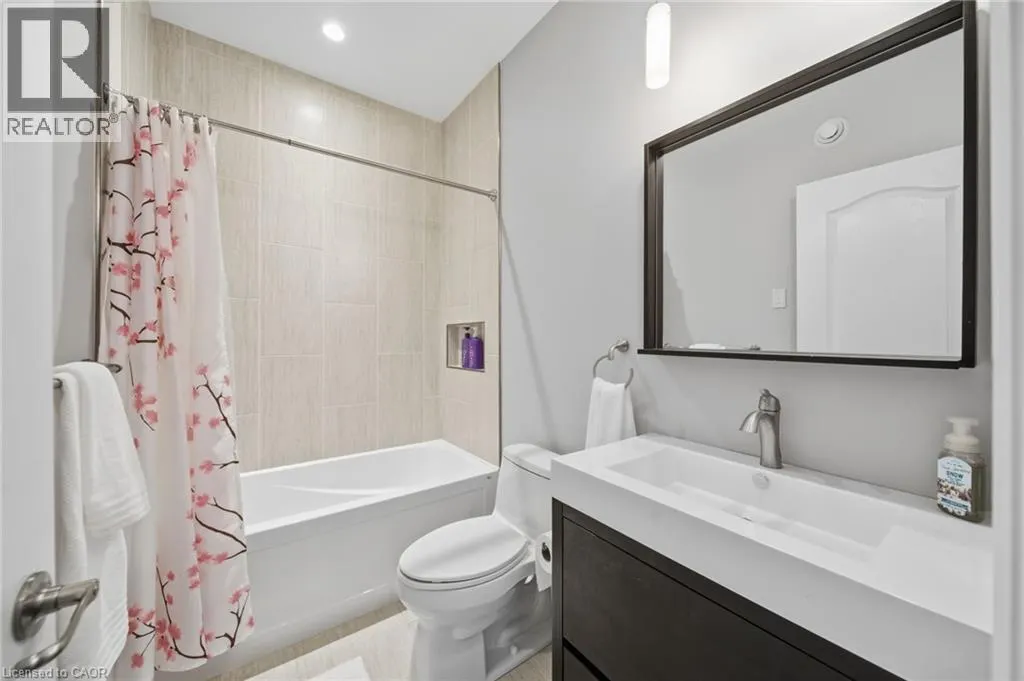 34 REGATTA Drive Unit# 89, #89