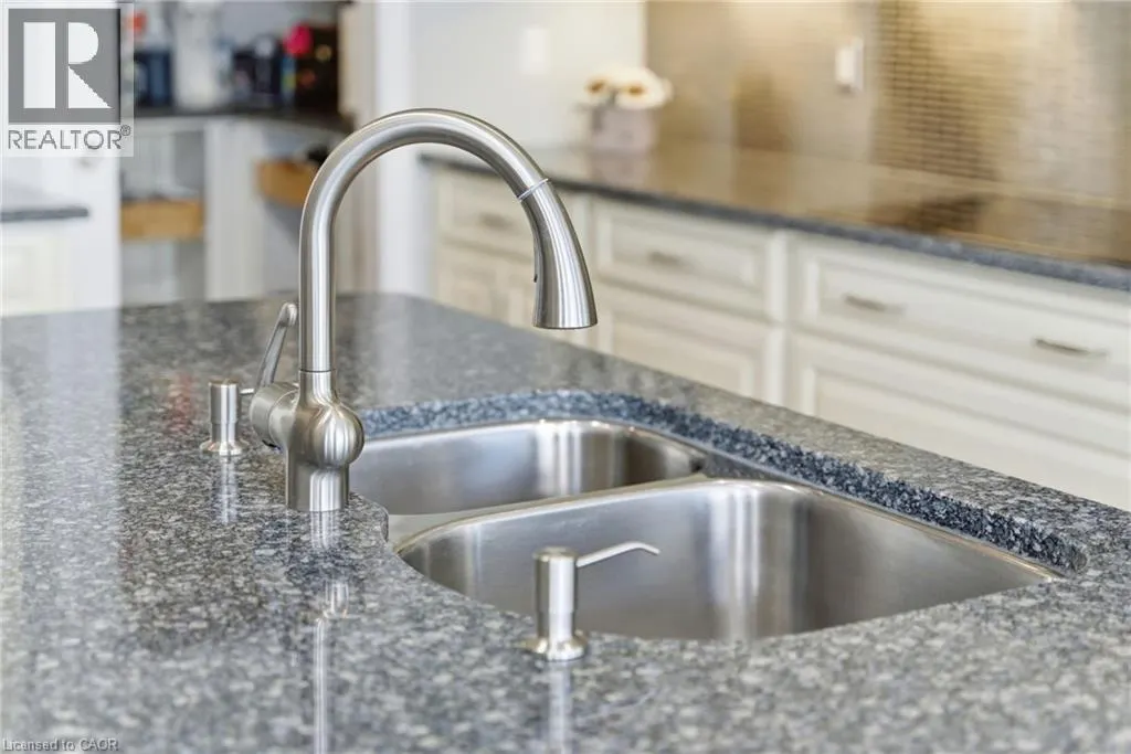 34 REGATTA Drive Unit# 89, #89