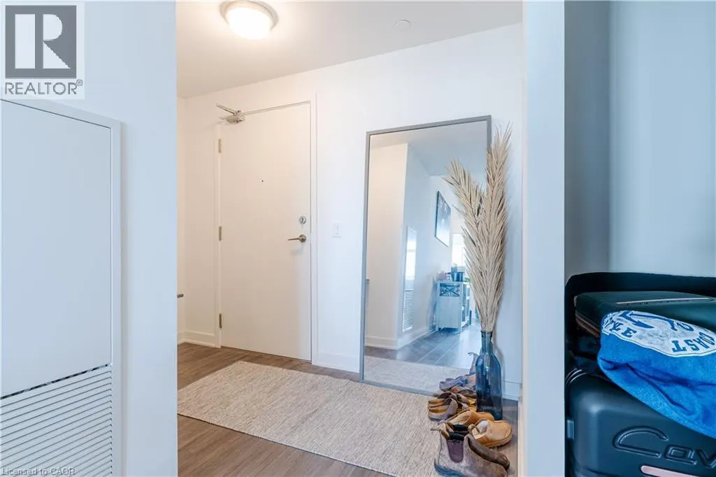 681 YONGE Street Unit# 409, #409