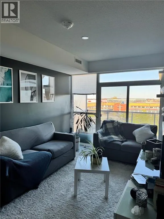 681 YONGE Street Unit# 409, #409