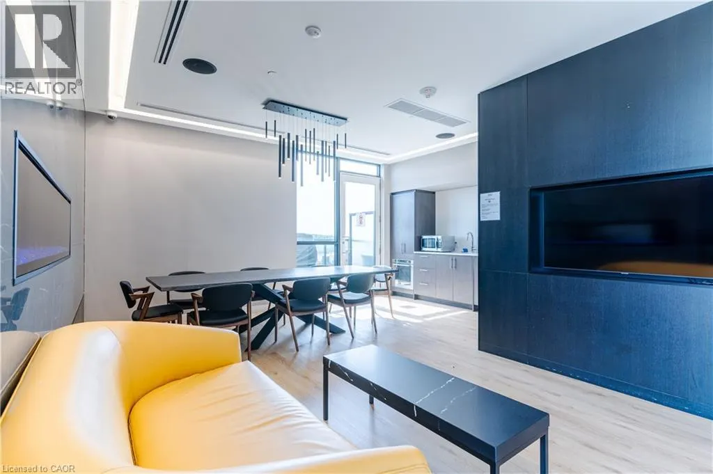 681 YONGE Street Unit# 409, #409