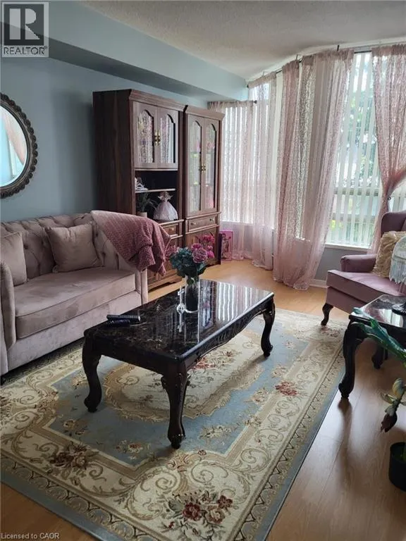 75 KING Street E Unit# 306, #306