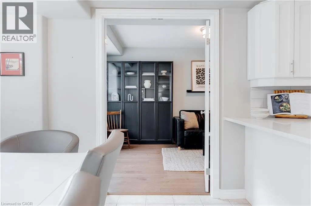 1272 ONTARIO Street Unit# 204, #204