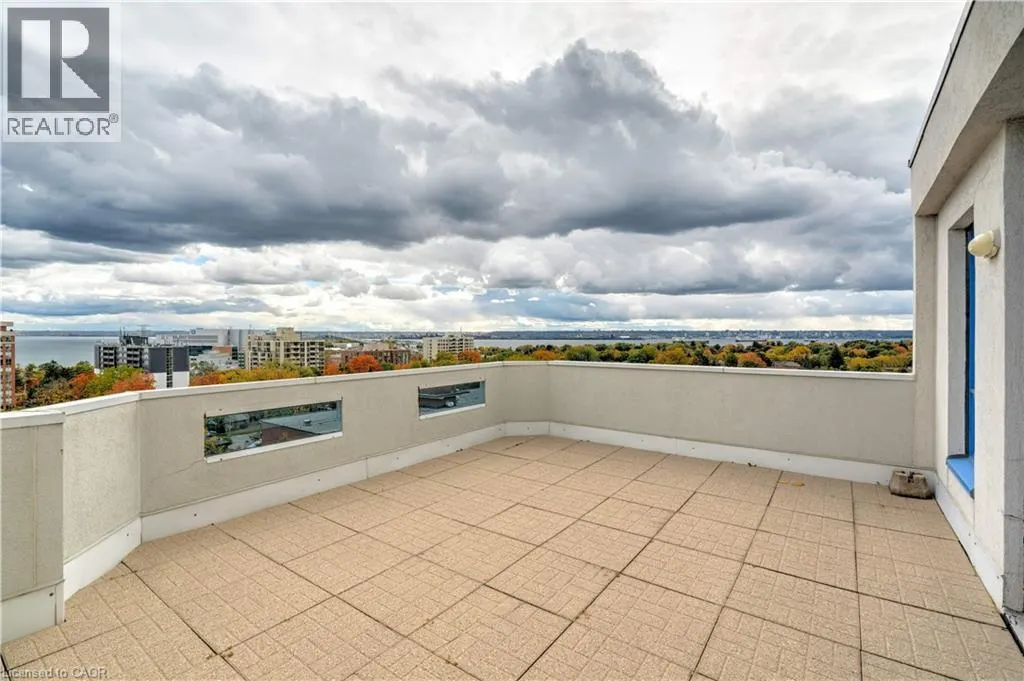 1272 ONTARIO Street Unit# 204, #204