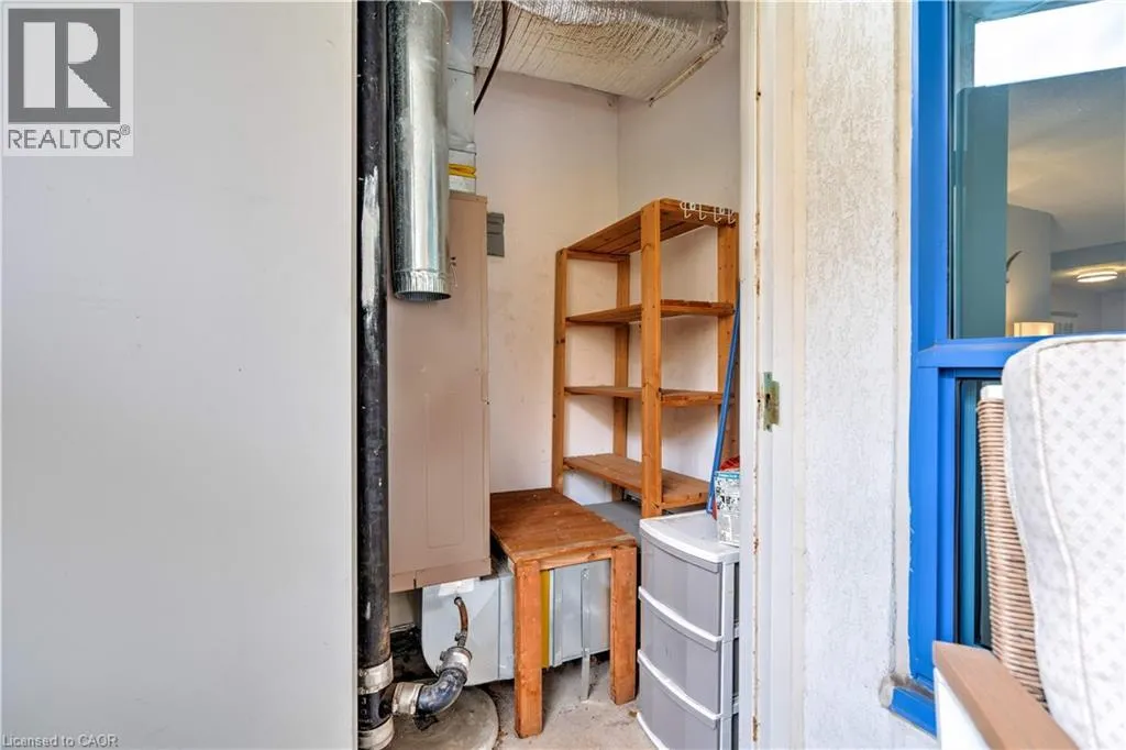 1272 ONTARIO Street Unit# 204, #204