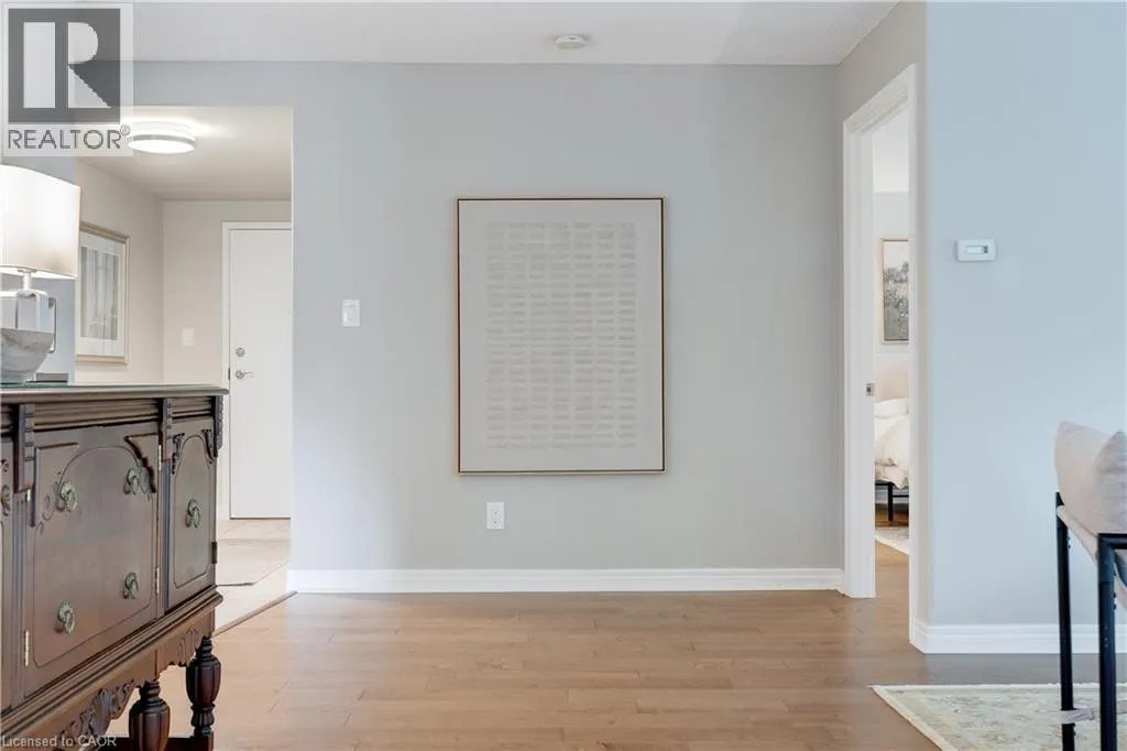 1272 ONTARIO Street Unit# 204, #204