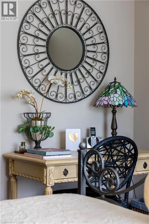 3497 UPPER MIDDLE Road Unit# 305, #305