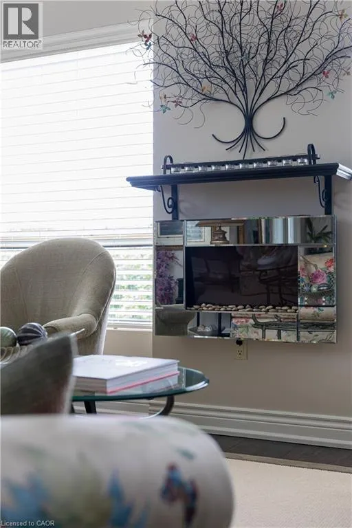 3497 UPPER MIDDLE Road Unit# 305, #305