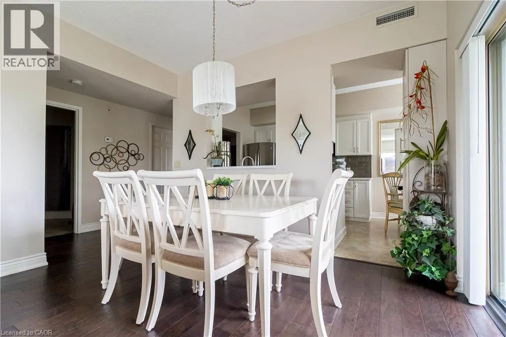 3497 UPPER MIDDLE Road Unit# 305, #305