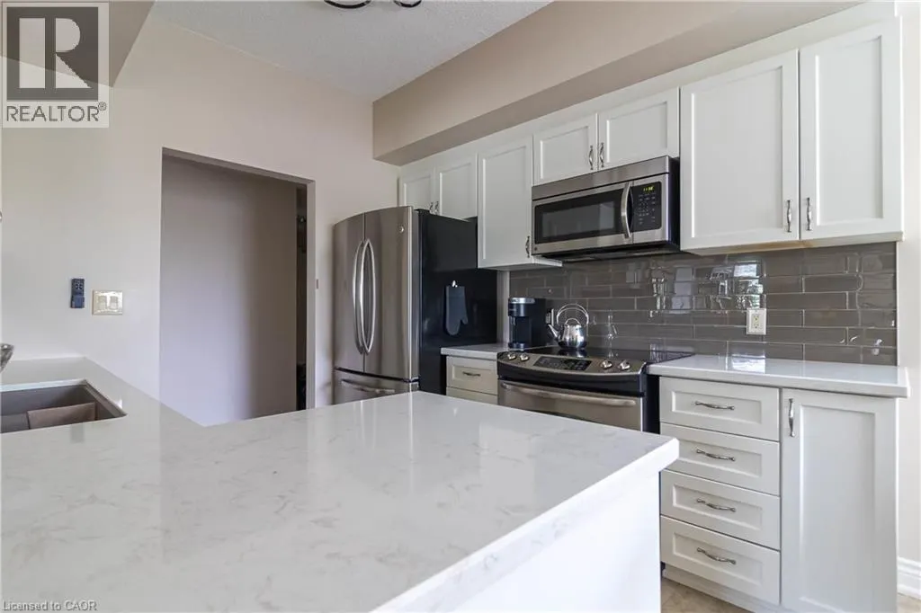 3497 UPPER MIDDLE Road Unit# 305, #305