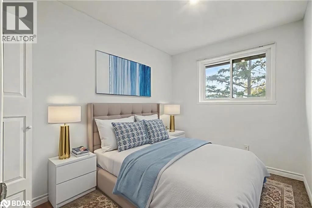 64 BRONTE Street S Unit# 8, #8