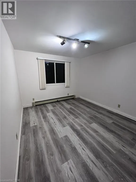 171 STONE CHURCH Road E