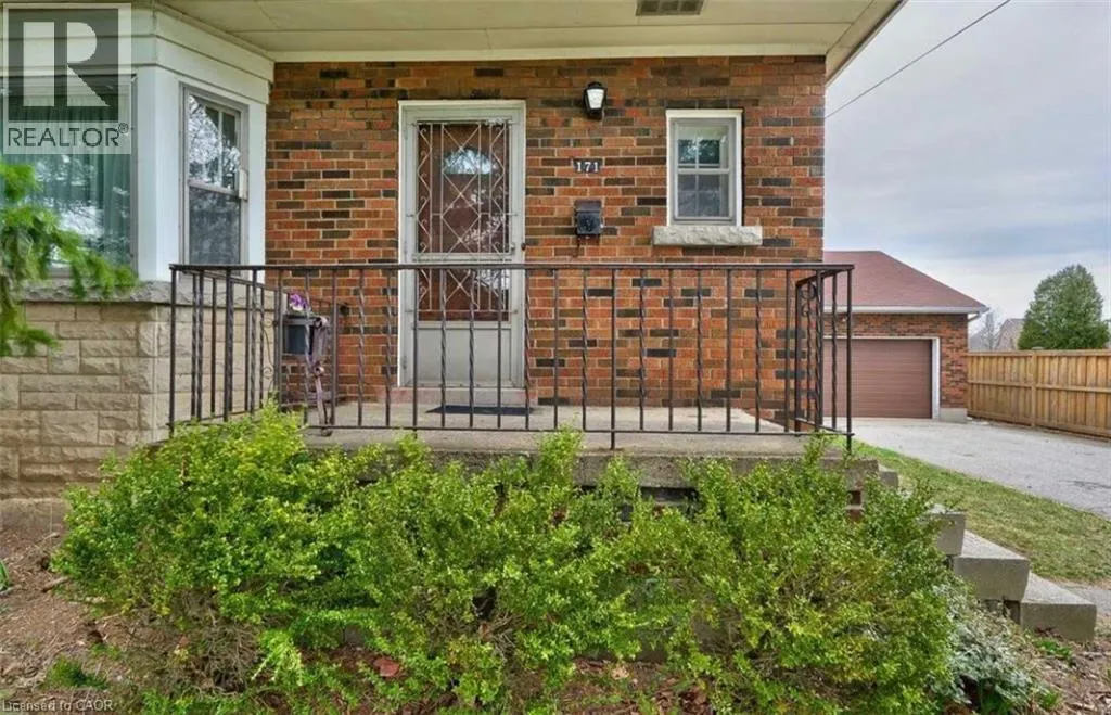 171 STONE CHURCH Road E