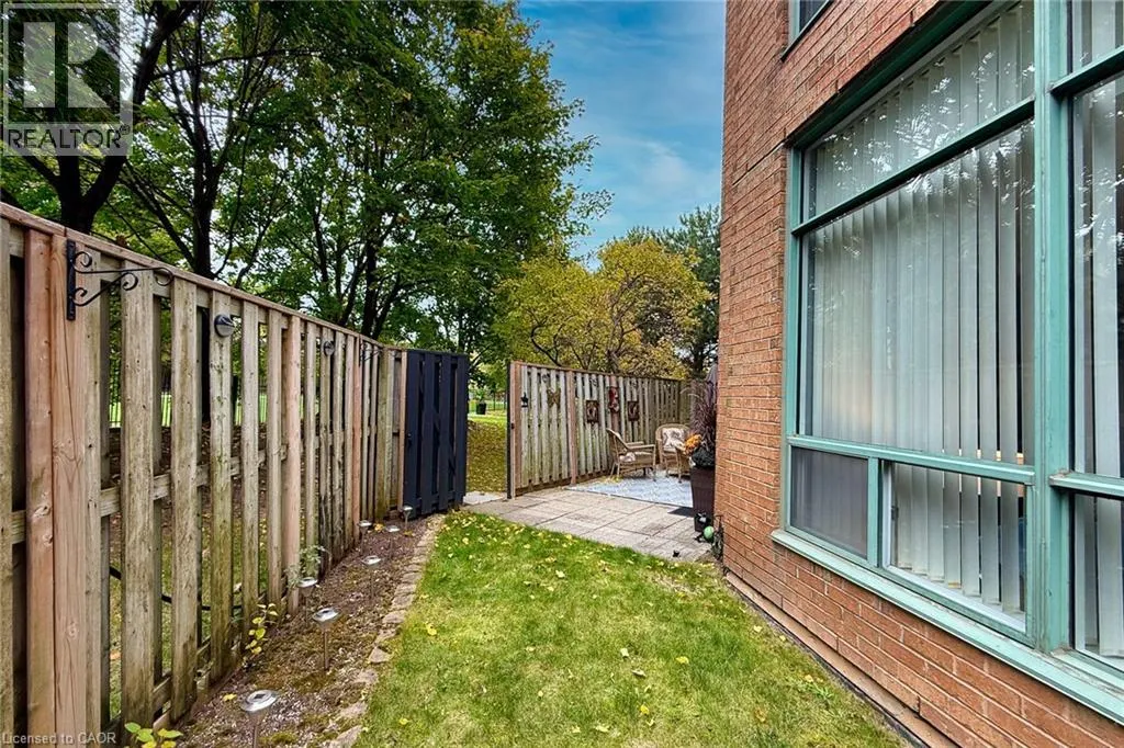 1276 MAPLE CROSSING Boulevard Unit# 111, #111