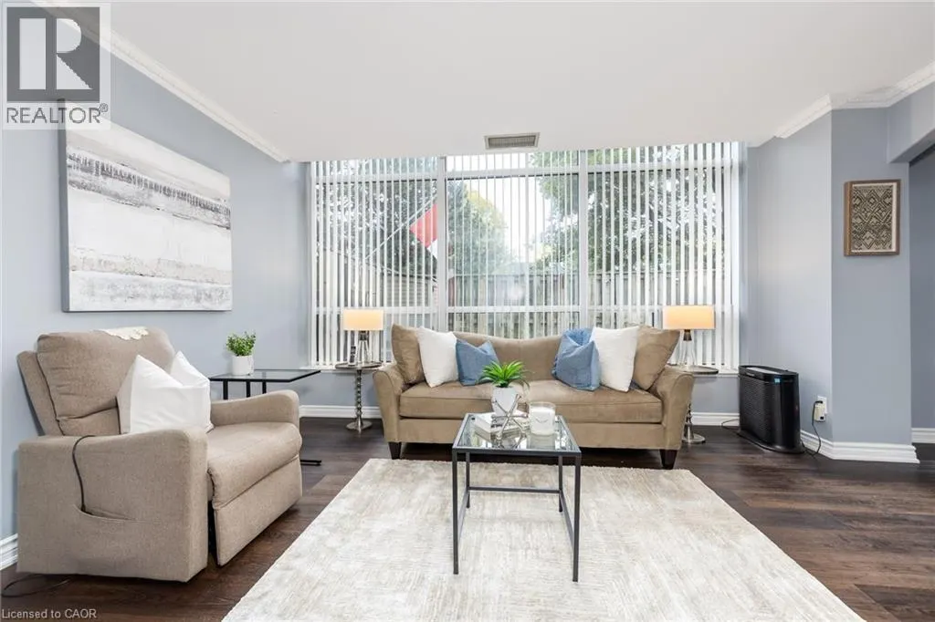 1276 MAPLE CROSSING Boulevard Unit# 111, #111