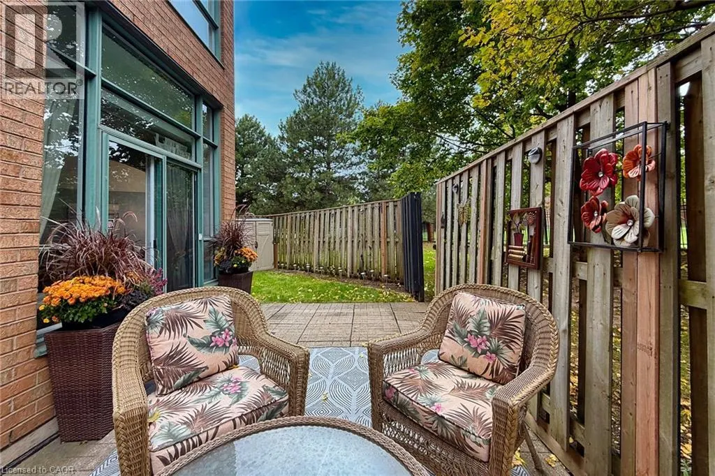 1276 MAPLE CROSSING Boulevard Unit# 111, #111