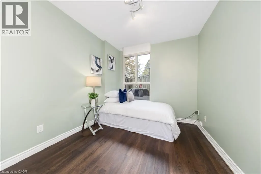 1276 MAPLE CROSSING Boulevard Unit# 111, #111