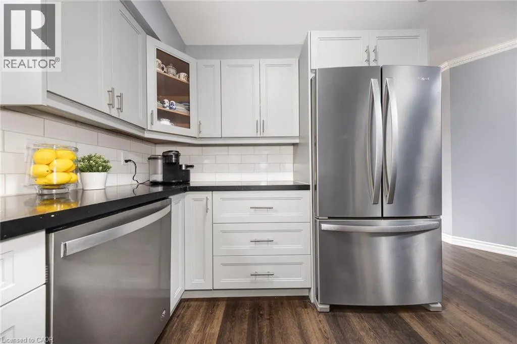 1276 MAPLE CROSSING Boulevard Unit# 111, #111