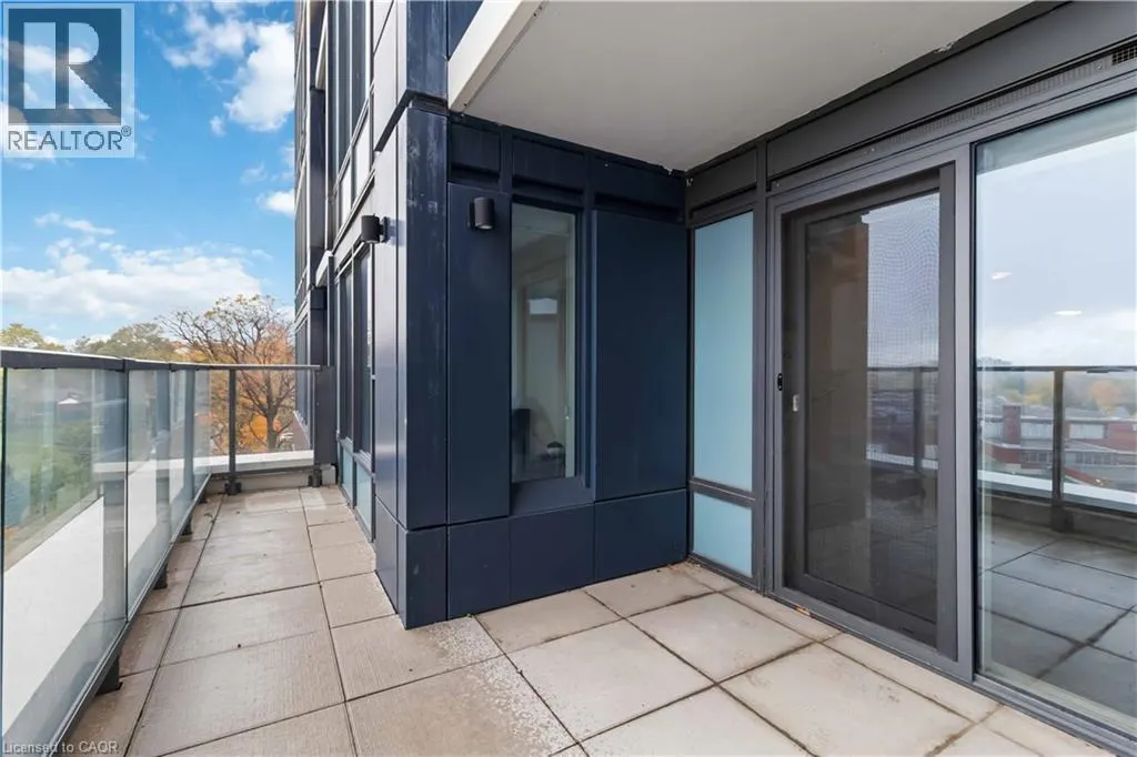 15 WELLINGTON Street S Unit# 408, #408