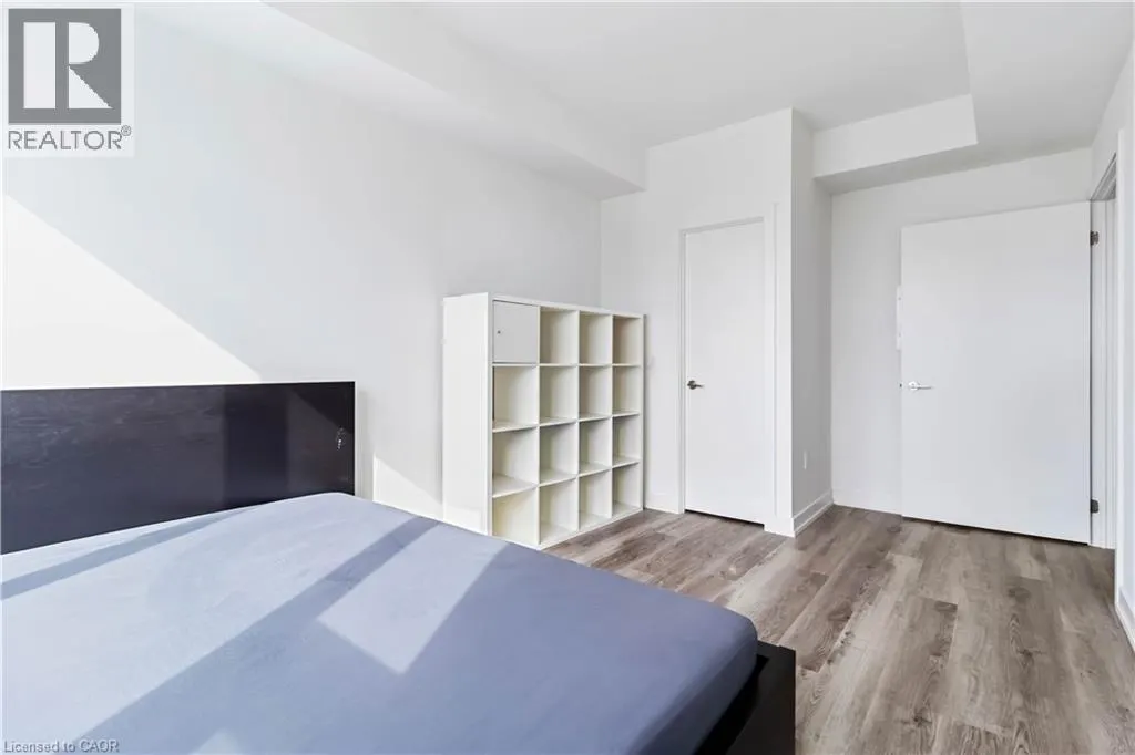 15 WELLINGTON Street S Unit# 408, #408