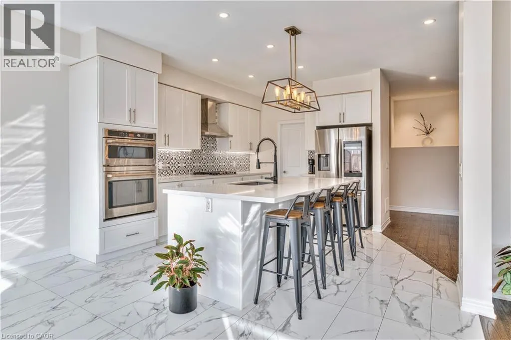 110 HALDIMAND Street