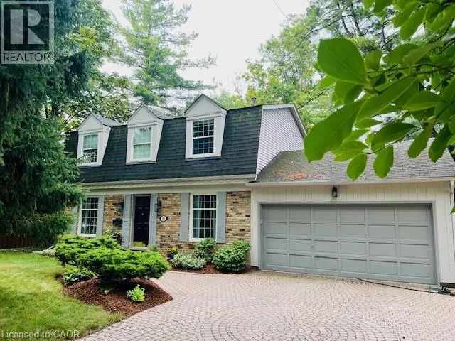 206 ROSSMORE Boulevard