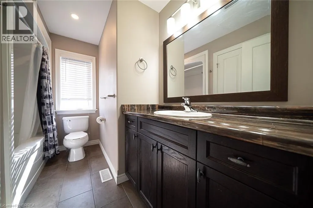 112 MOUNT PLEASANT Street Unit# B, #B