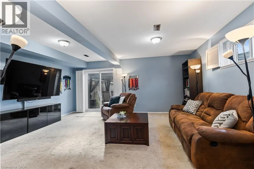 253 BENESFORT Crescent